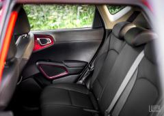 Exterieur_kia-e-soul-la-beaute-vient-elle-de-l-interieur_26